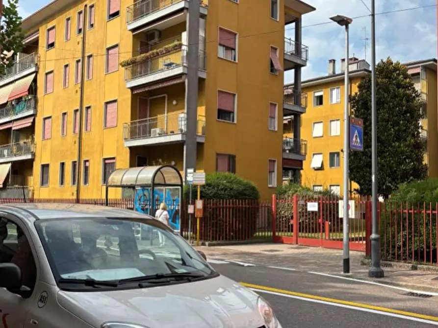 Immagine 2 di Appartamento in vendita  a Settimo Milanese