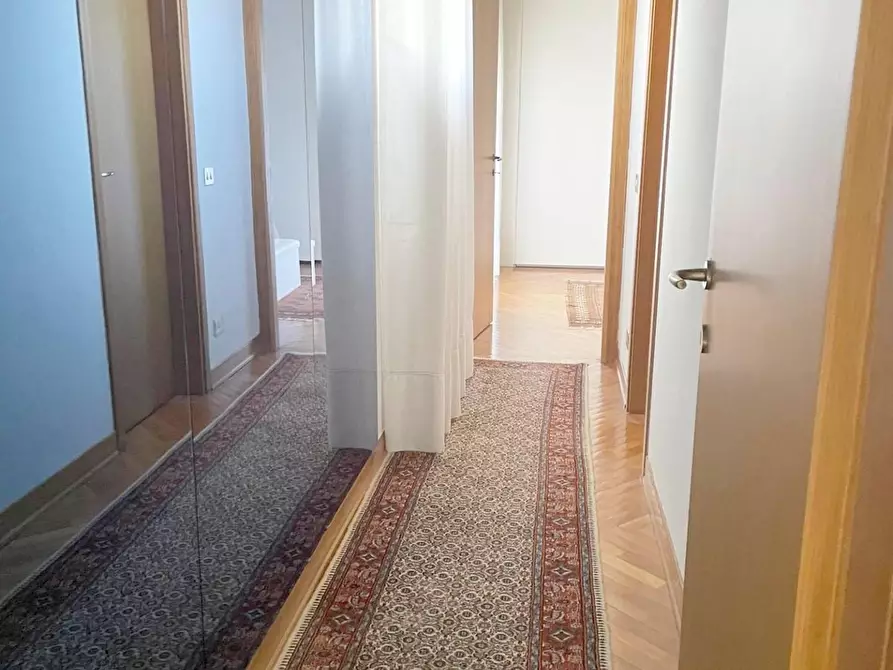 Immagine 23 di Appartamento in affitto  a Viareggio