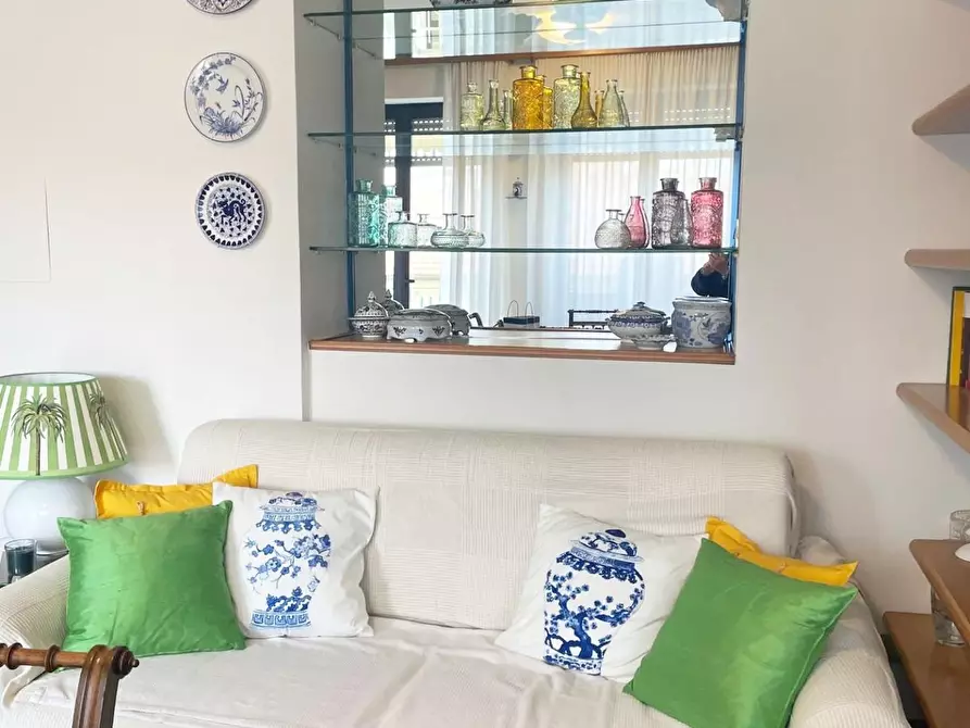 Immagine 8 di Appartamento in affitto  a Viareggio