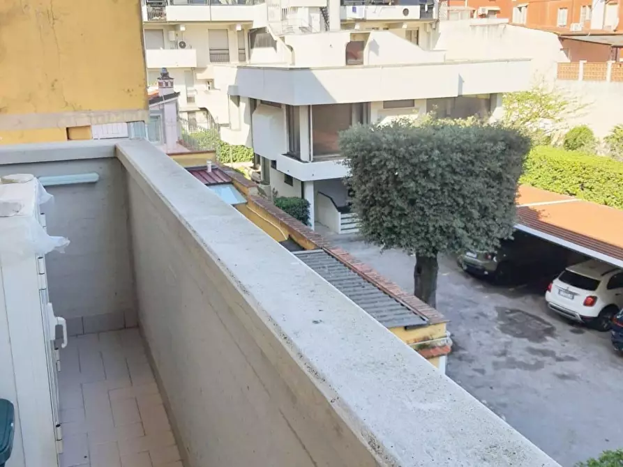 Immagine 20 di Appartamento in affitto  a Viareggio