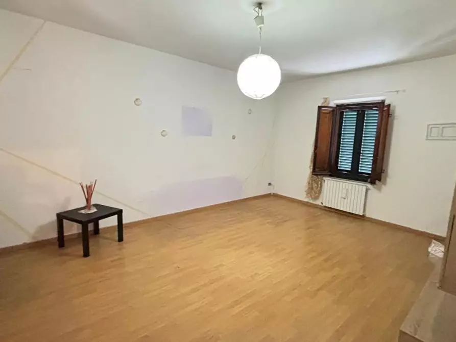 Immagine 21 di Casa indipendente in vendita  a Montecarlo