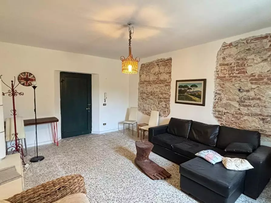 Immagine 19 di Casa indipendente in vendita  a Montecarlo