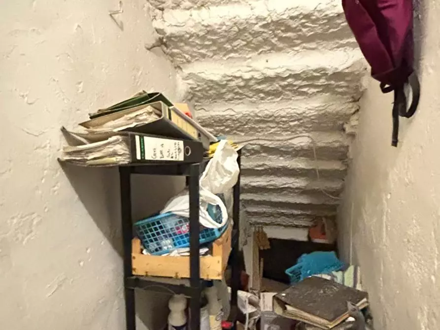 Immagine 14 di Casa indipendente in vendita  a Montecarlo