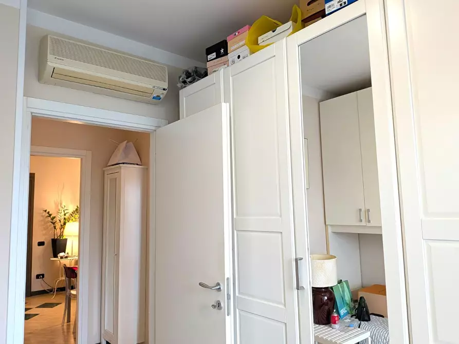 Immagine 17 di Appartamento in vendita  a Montignoso