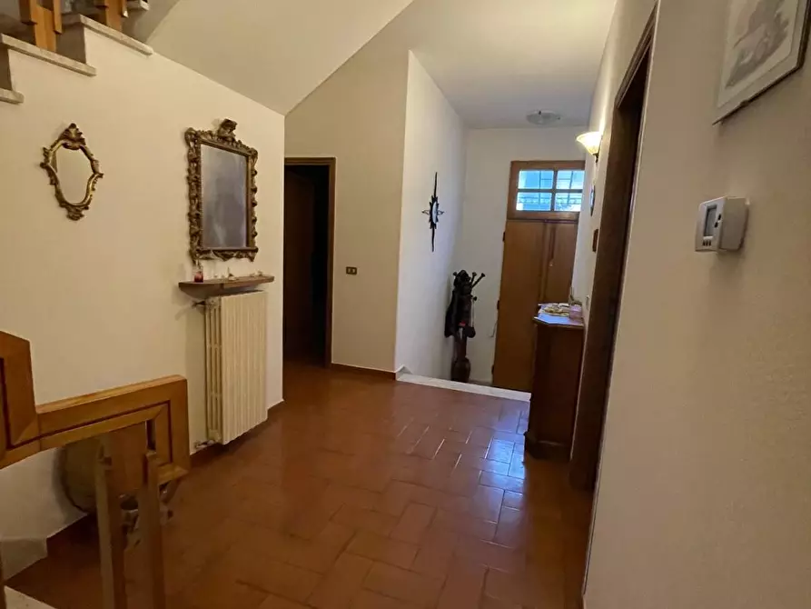 Immagine 2 di Villetta a schiera in vendita  a Empoli