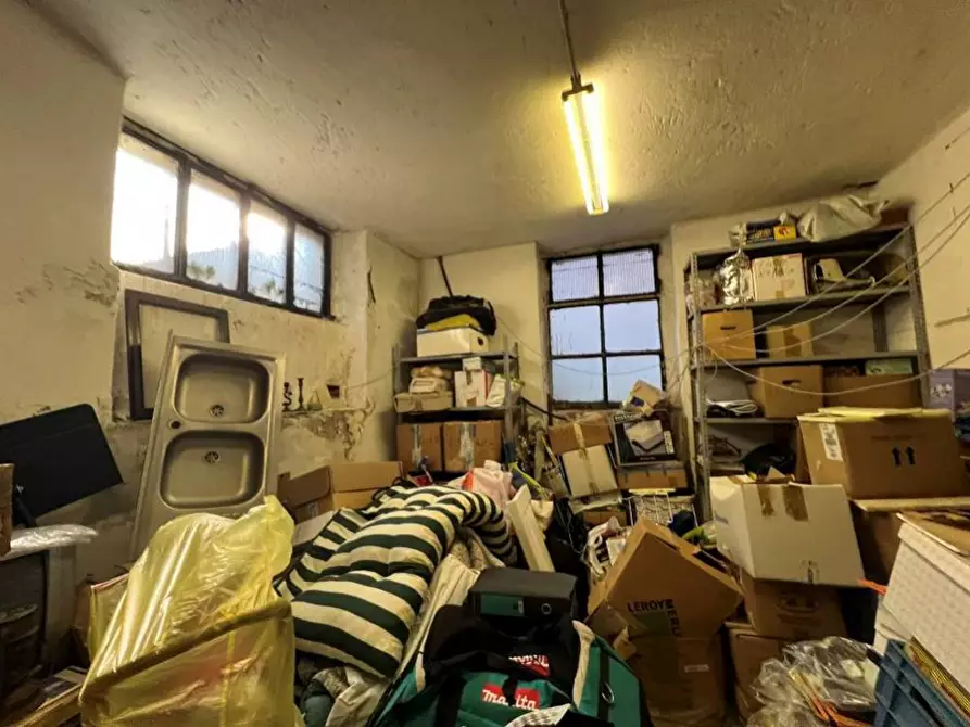 Immagine 35 di Appartamento in vendita  a Milano