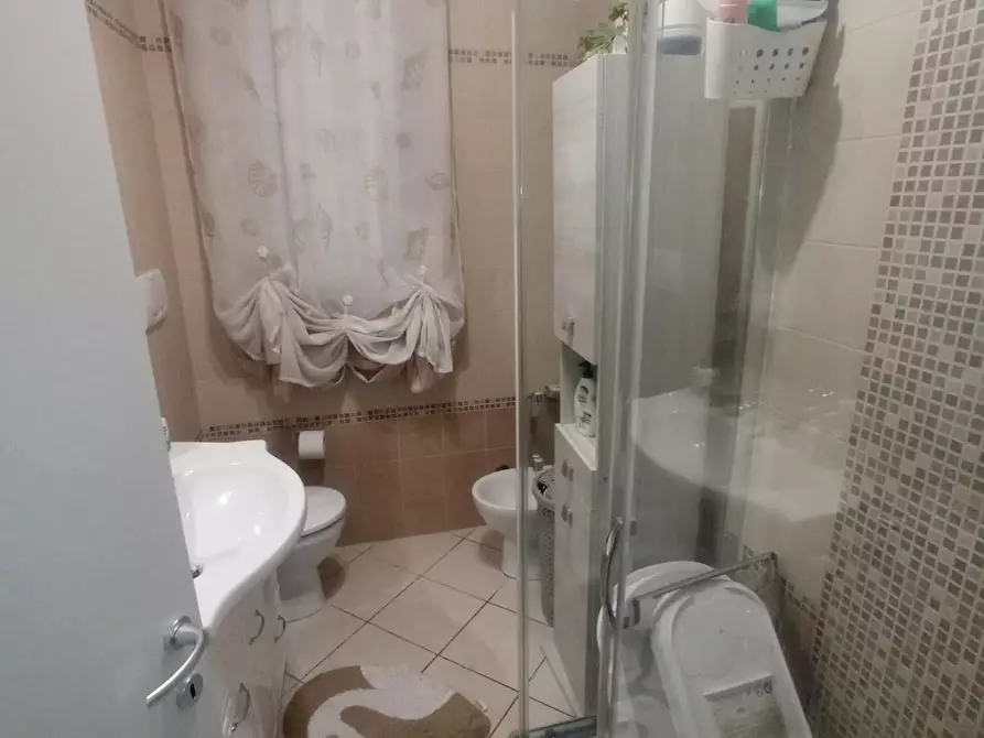 Immagine 15 di Appartamento in vendita  a Montopoli In Val D'arno