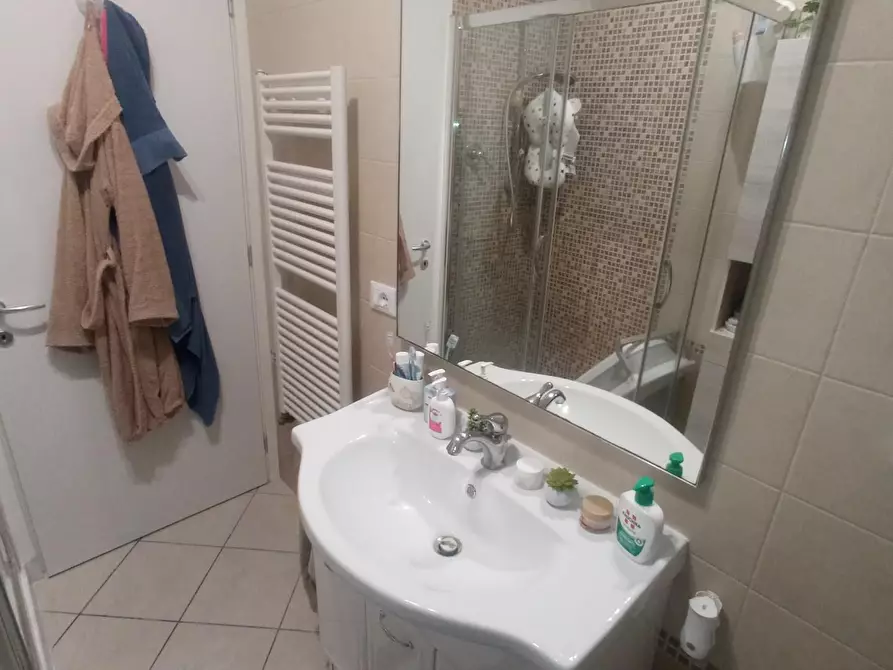 Immagine 14 di Appartamento in vendita  a Montopoli In Val D'arno