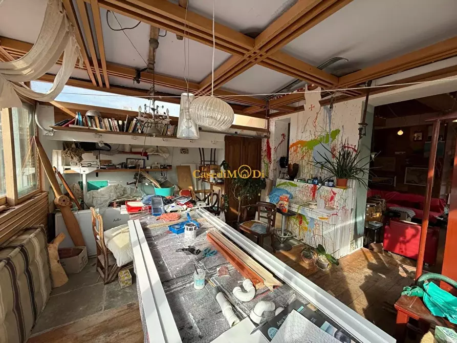 Immagine 16 di Appartamento in vendita  a Livorno