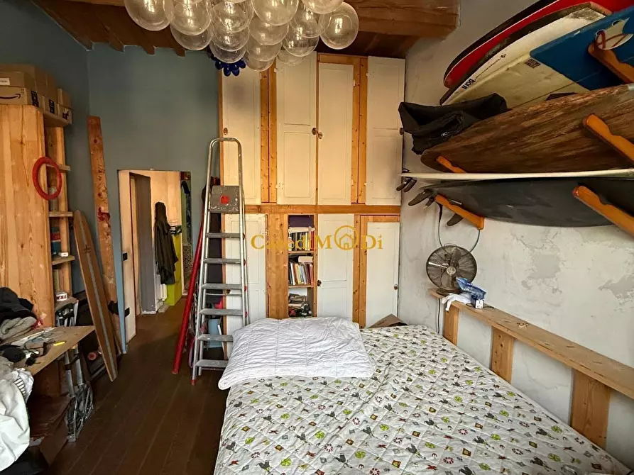 Immagine 33 di Appartamento in vendita  a Livorno