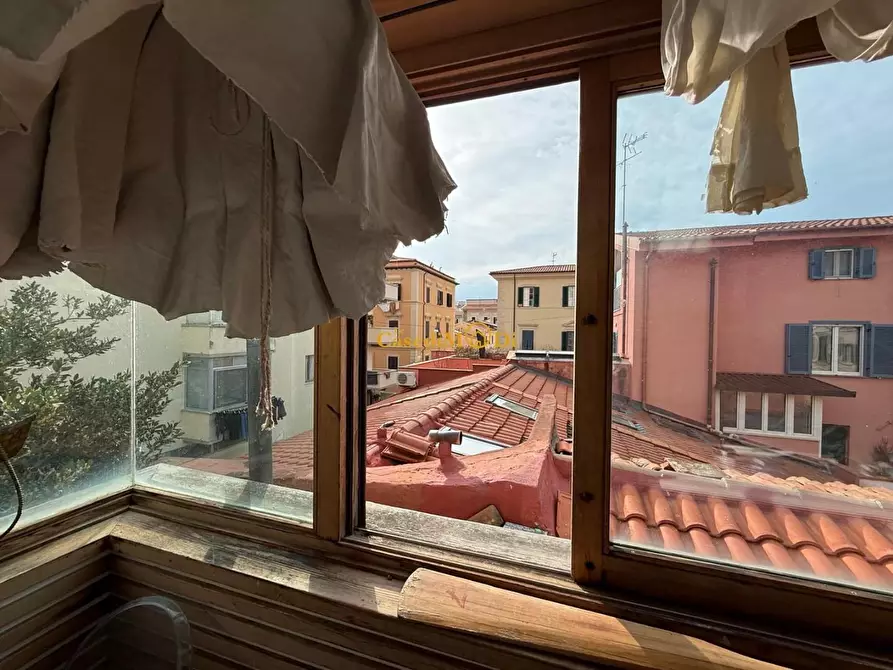 Immagine 18 di Appartamento in vendita  a Livorno