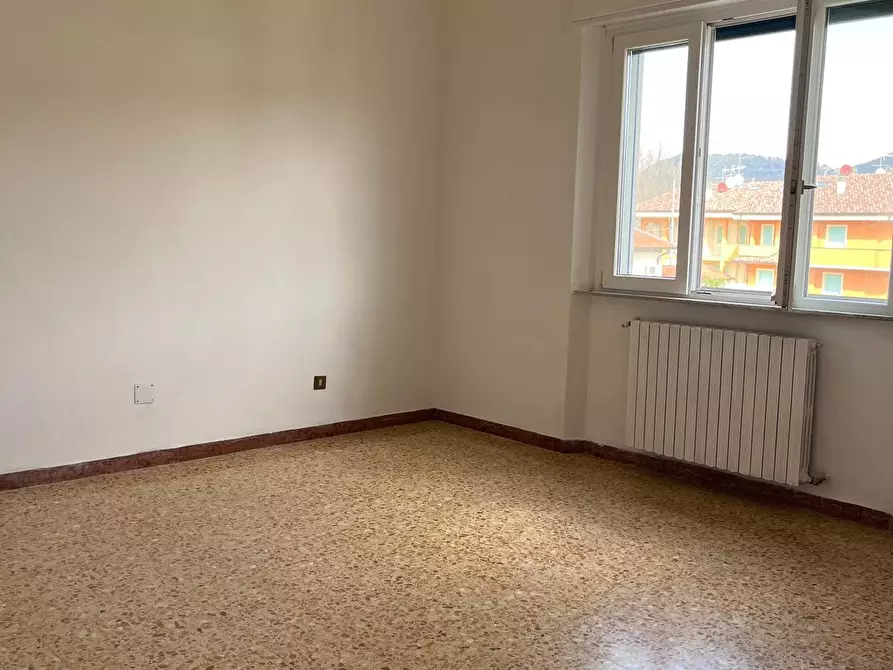 Immagine 3 di Appartamento in affitto  a Vecchiano