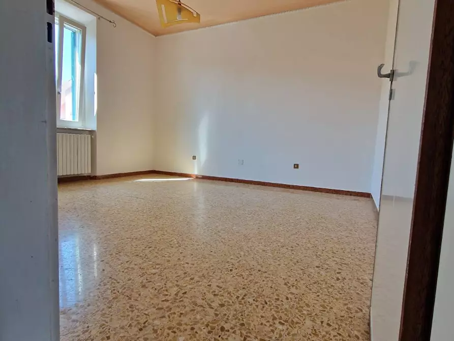 Immagine 27 di Appartamento in affitto  a Vecchiano