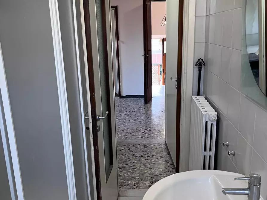 Immagine 7 di Appartamento in affitto  a Vecchiano