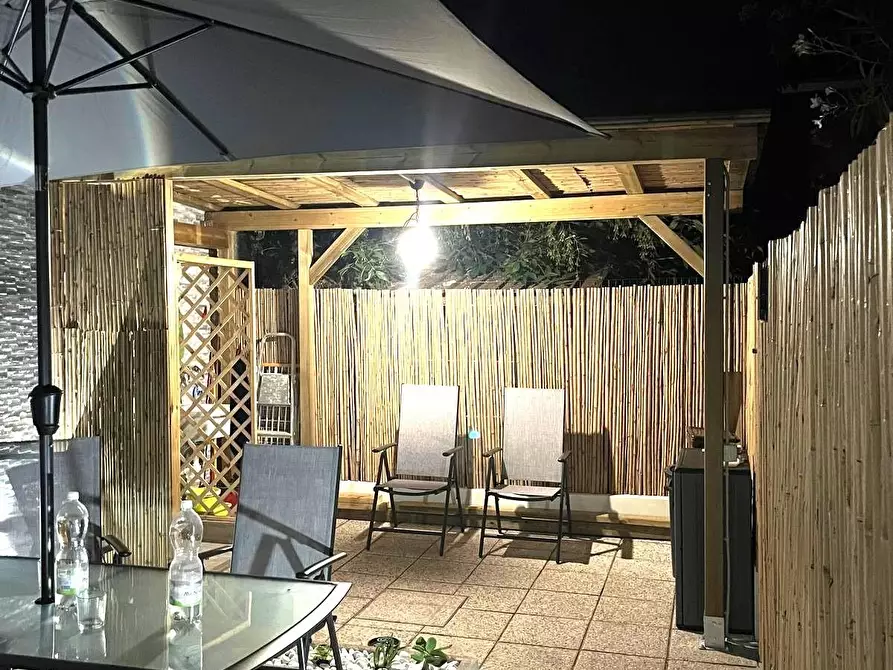 Immagine 11 di Appartamento in vendita  a Viareggio