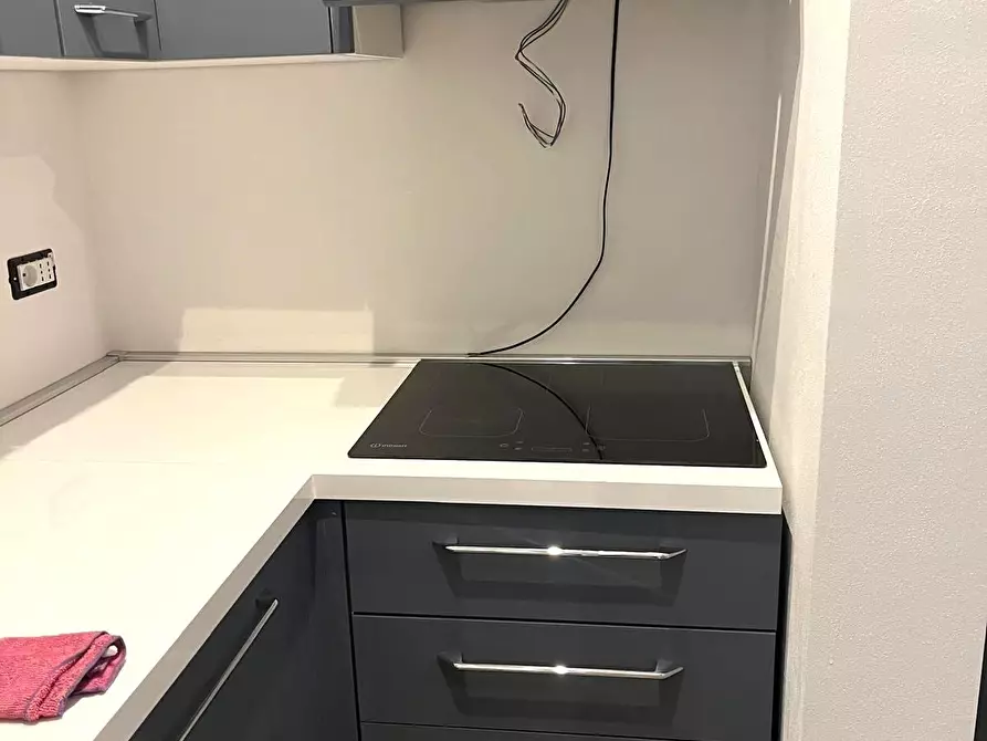 Immagine 5 di Appartamento in vendita  a Viareggio