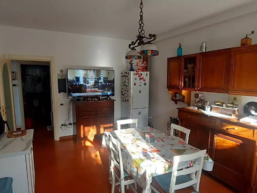 Immagine 9 di Appartamento in vendita  a Livorno