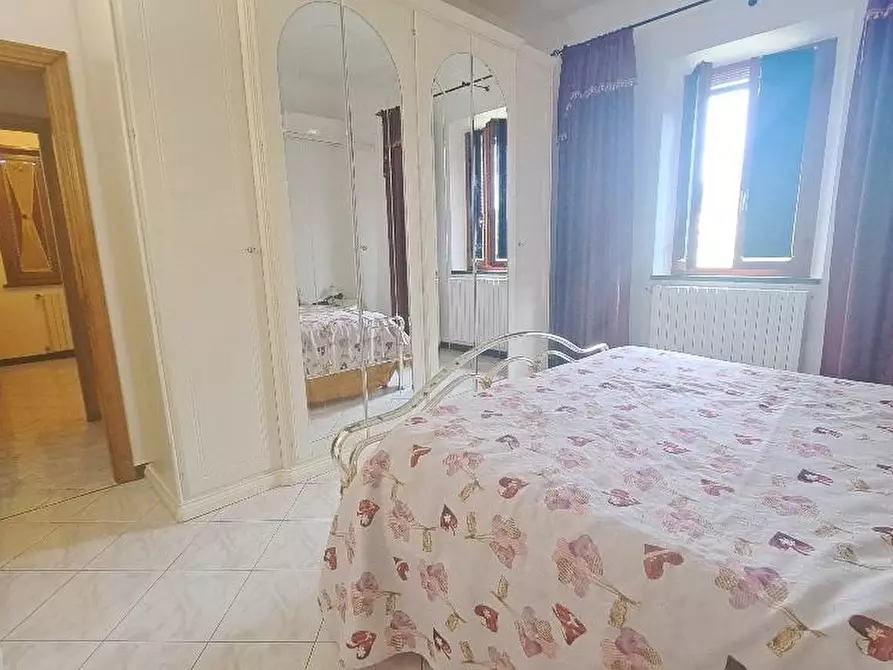 Immagine 26 di Casa colonica in vendita  a Pontedera