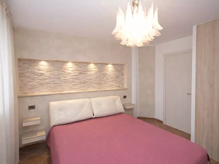 Immagine 21 di Casa bifamiliare in vendita  a Collesalvetti