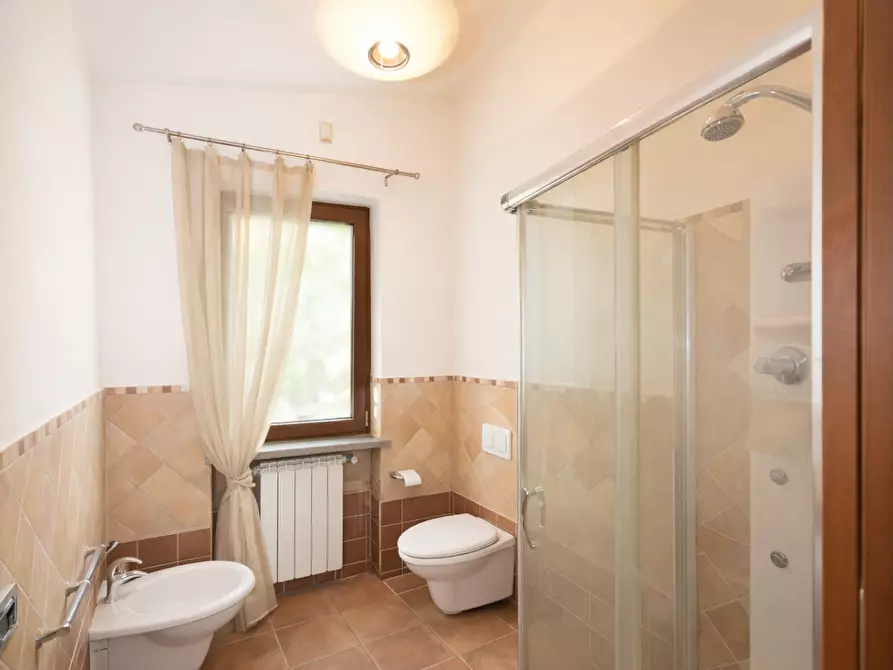 Immagine 26 di Casa bifamiliare in vendita  a Collesalvetti