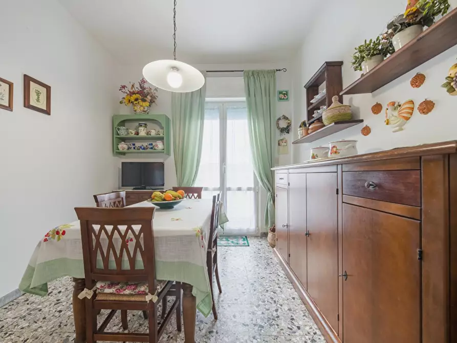 Immagine 10 di Appartamento in vendita  a Pisa