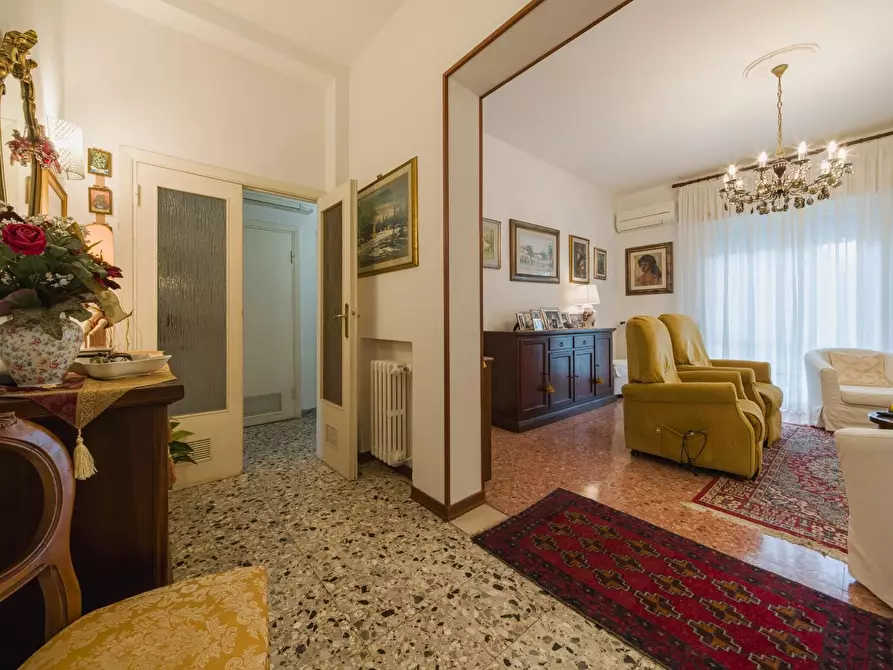 Immagine 3 di Appartamento in vendita  a Pisa