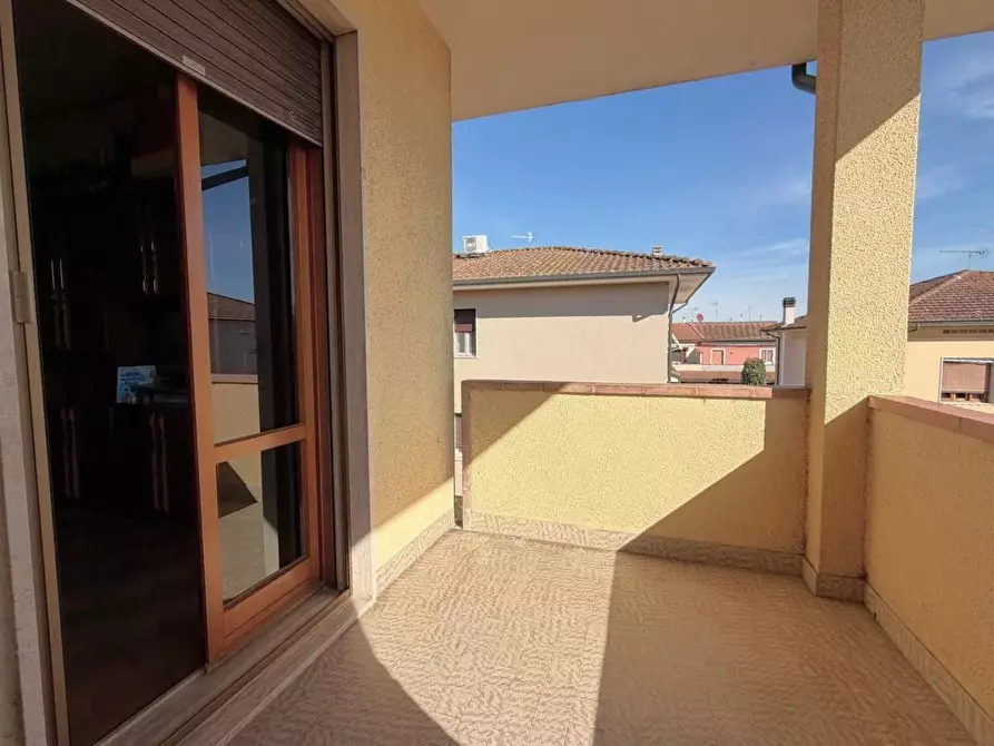 Immagine 2 di Appartamento in vendita  a Santa Croce Sull'arno