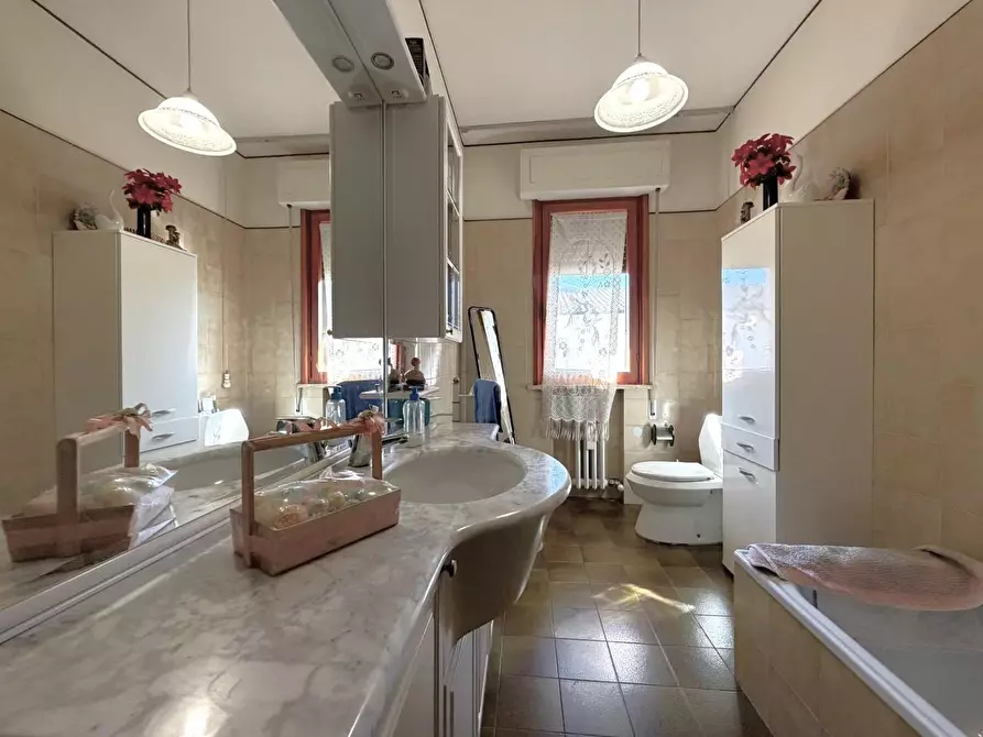 Immagine 21 di Appartamento in vendita  a Santa Croce Sull'arno