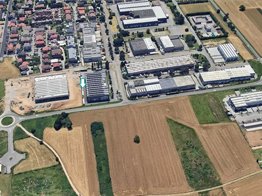 Immagine 1 di Terreno industriale in vendita  a Cesate