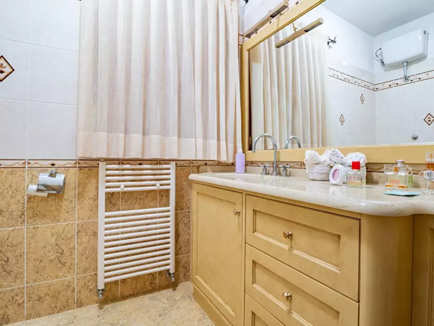 Immagine 14 di Villa in vendita  a Portoferraio