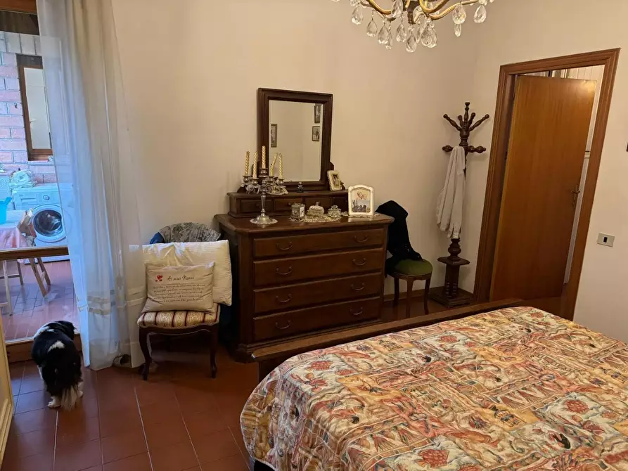 Immagine 27 di Appartamento in vendita  a Siena