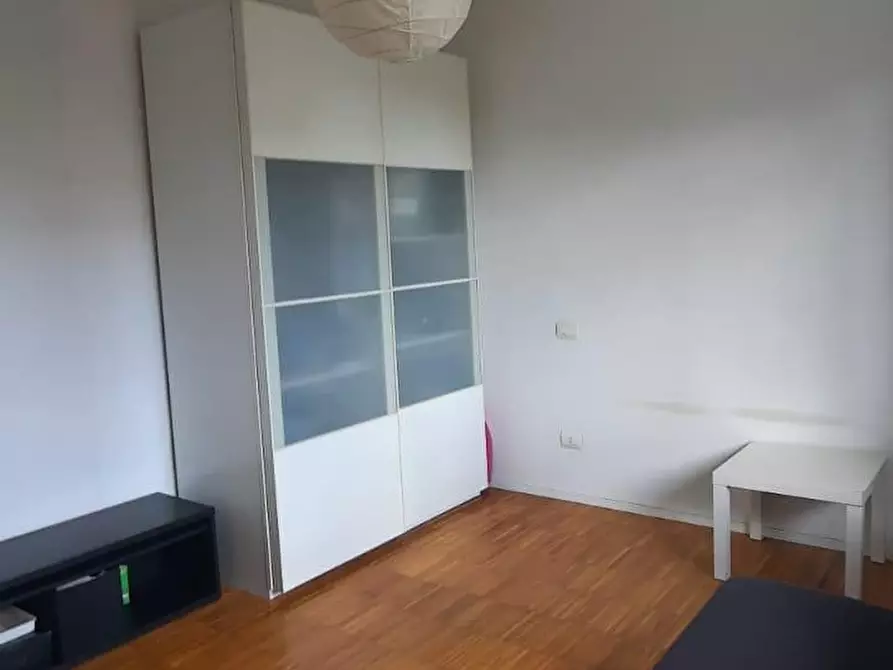 Immagine 17 di Appartamento in vendita  a Pisa