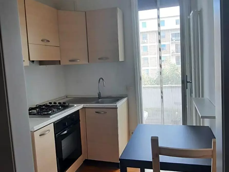 Immagine 2 di Appartamento in vendita  a Pisa