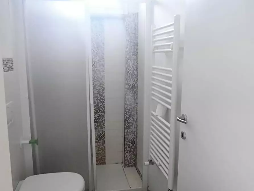 Immagine 15 di Appartamento in vendita  a Pisa