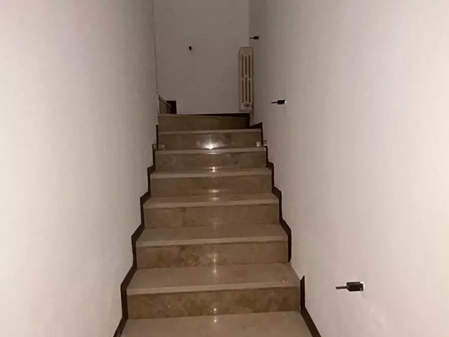 Immagine 9 di Terratetto in vendita  a Pescia