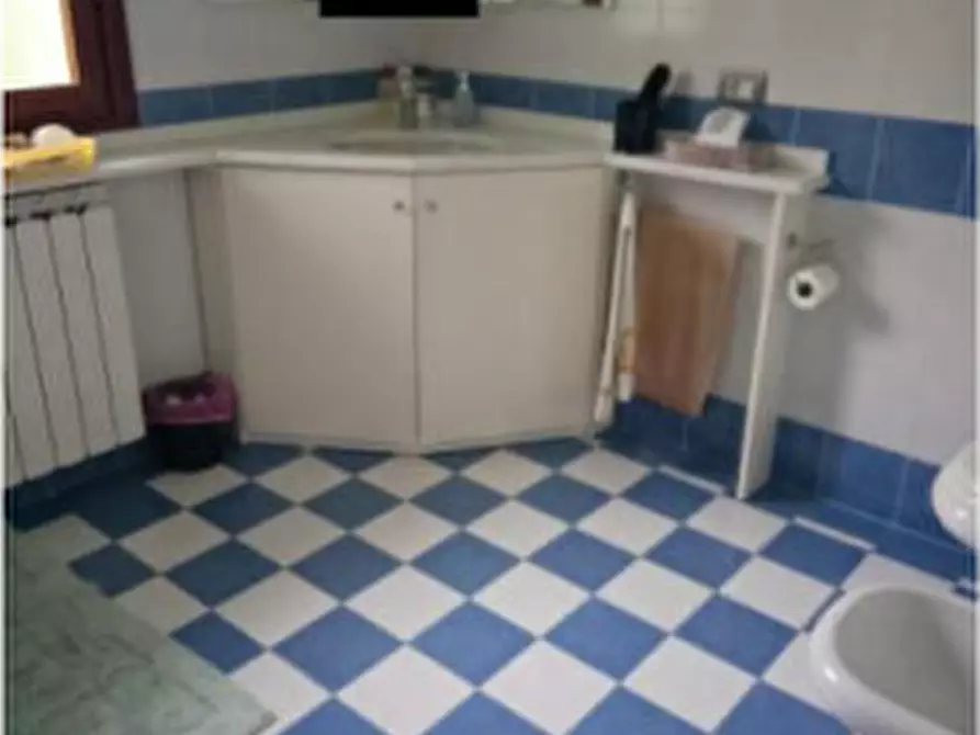 Immagine 17 di Appartamento in vendita  a Rufina