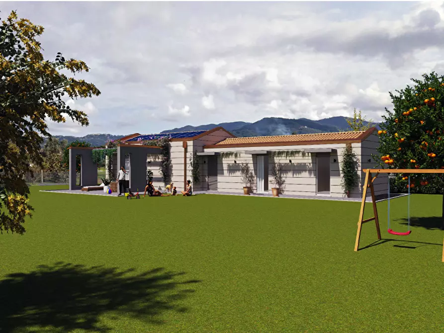 Immagine 2 di Villa in vendita  a Castelnuovo Magra