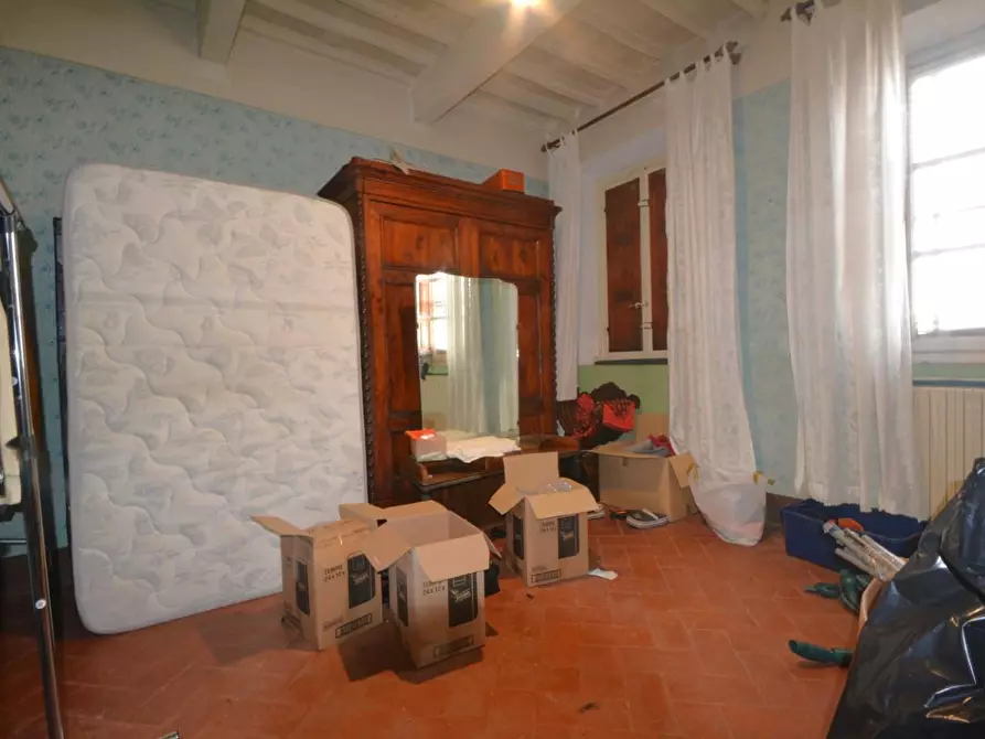 Immagine 10 di Rustico / casale in vendita  a Capannori