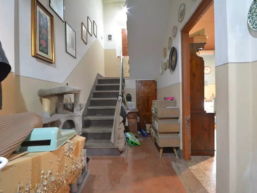 Immagine 4 di Rustico / casale in vendita  a Capannori