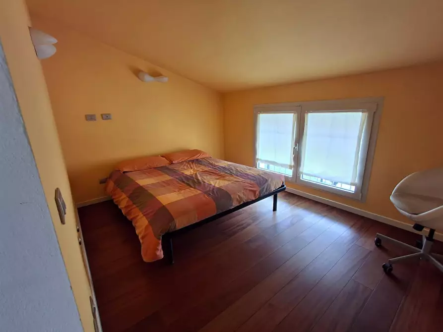 Immagine 32 di Villa in vendita  a Capraia E Limite