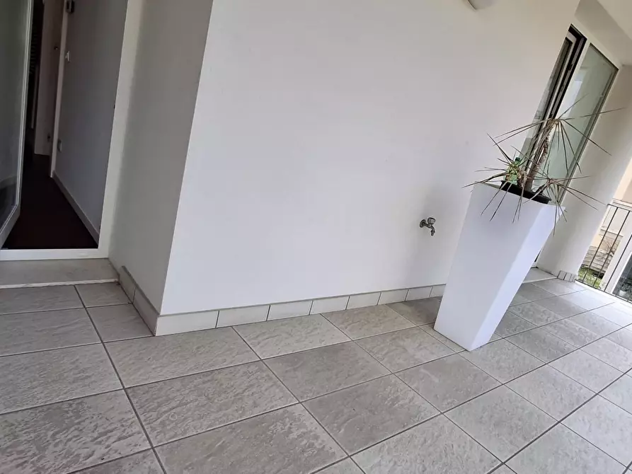 Immagine 29 di Villa in vendita  a Capraia E Limite