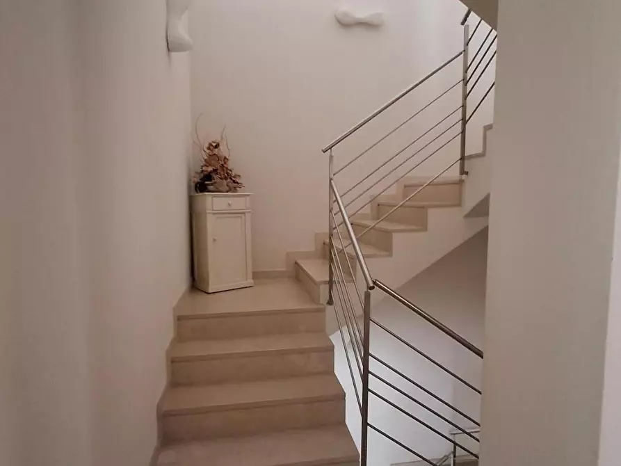 Immagine 20 di Villa in vendita  a Capraia E Limite