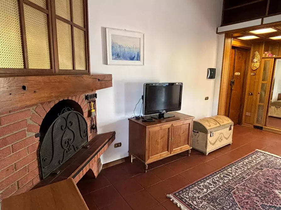 Immagine 17 di Appartamento in vendita  a Carrara