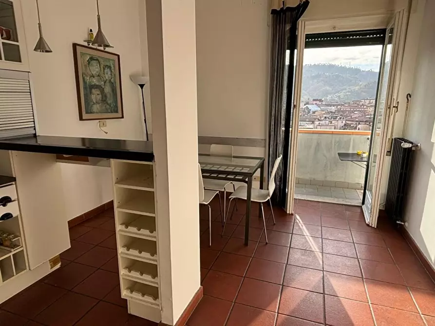 Immagine 8 di Appartamento in vendita  a Carrara