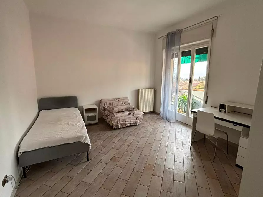 Immagine 4 di Appartamento in vendita  a Carrara