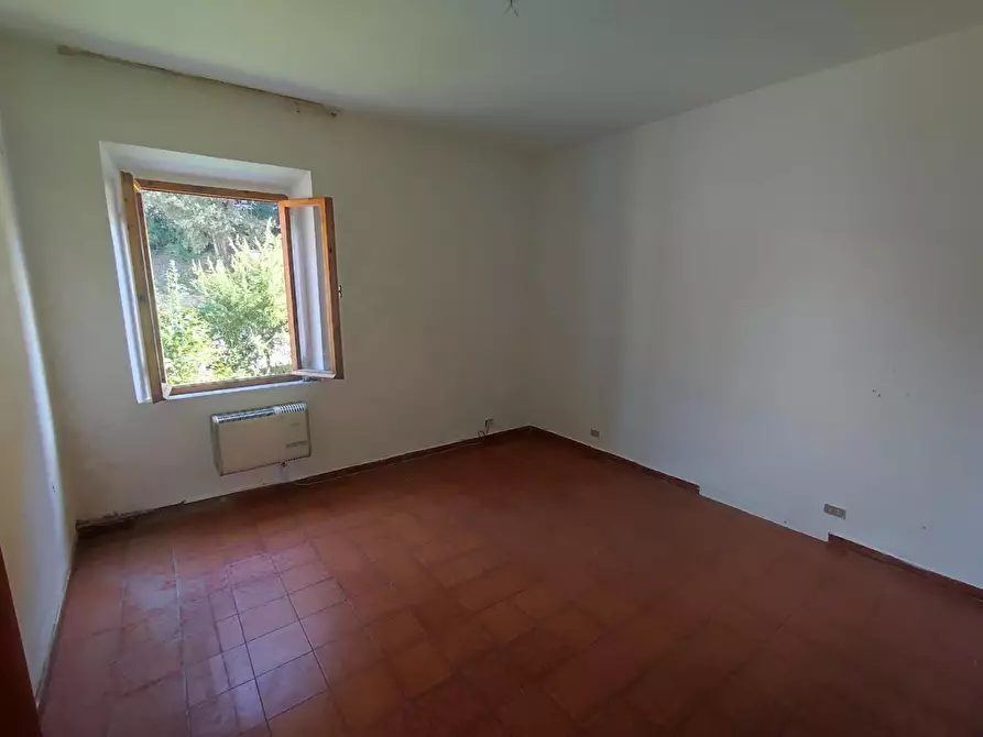 Immagine 2 di Appartamento in vendita  a Peccioli