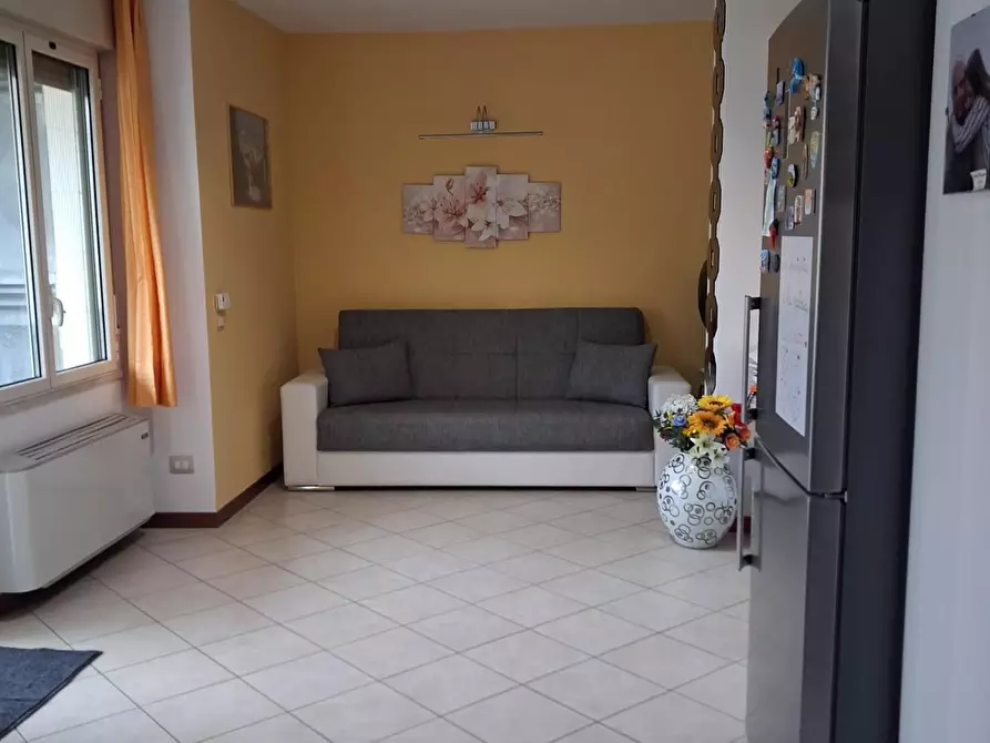 Immagine 4 di Appartamento in vendita  a Livorno