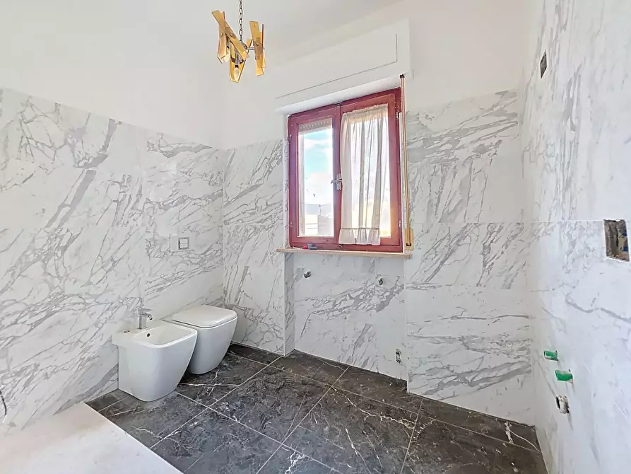 Immagine 11 di Terratetto in vendita  a Cascina