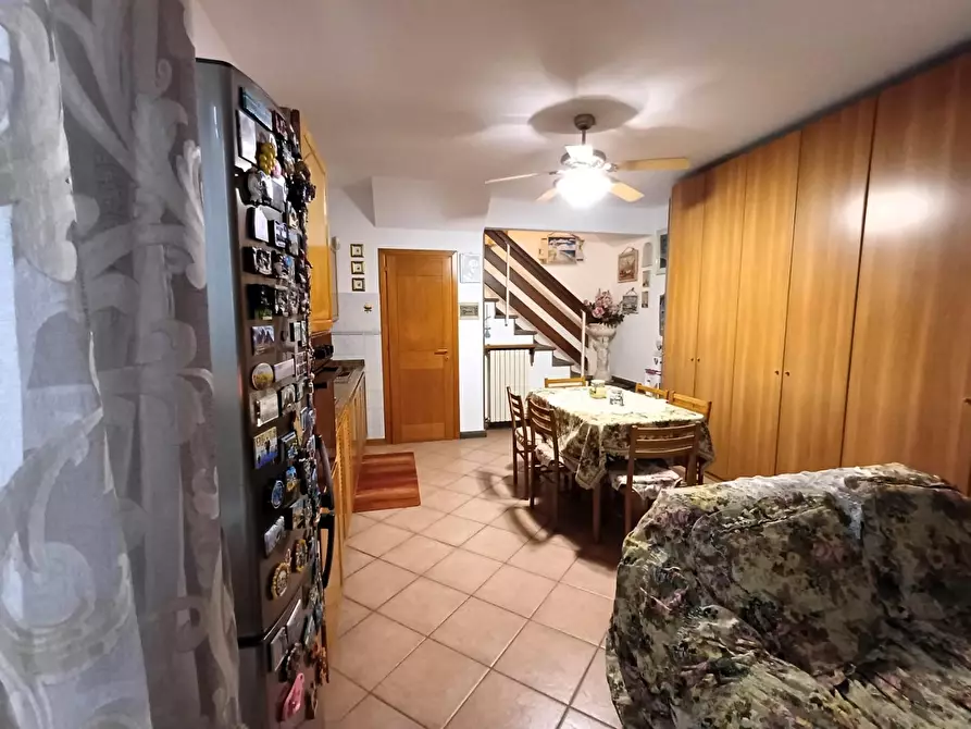 Immagine 8 di Appartamento in vendita  a Empoli