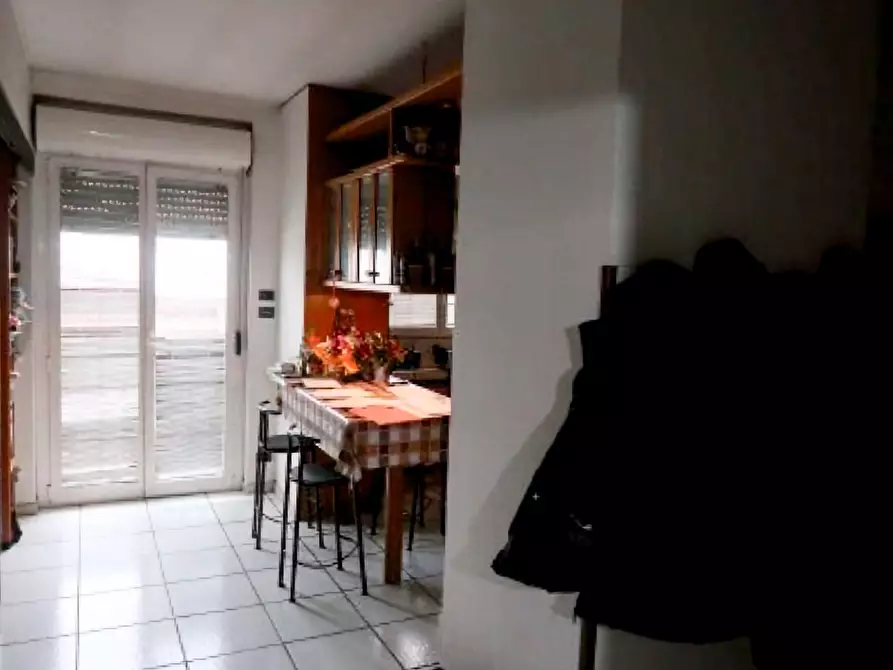 Immagine 5 di Appartamento in vendita  a Limbiate